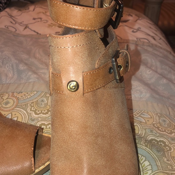Guess leather booties - Picture 2 of 3